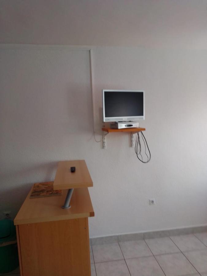 Apartment Miro2 Karlobag